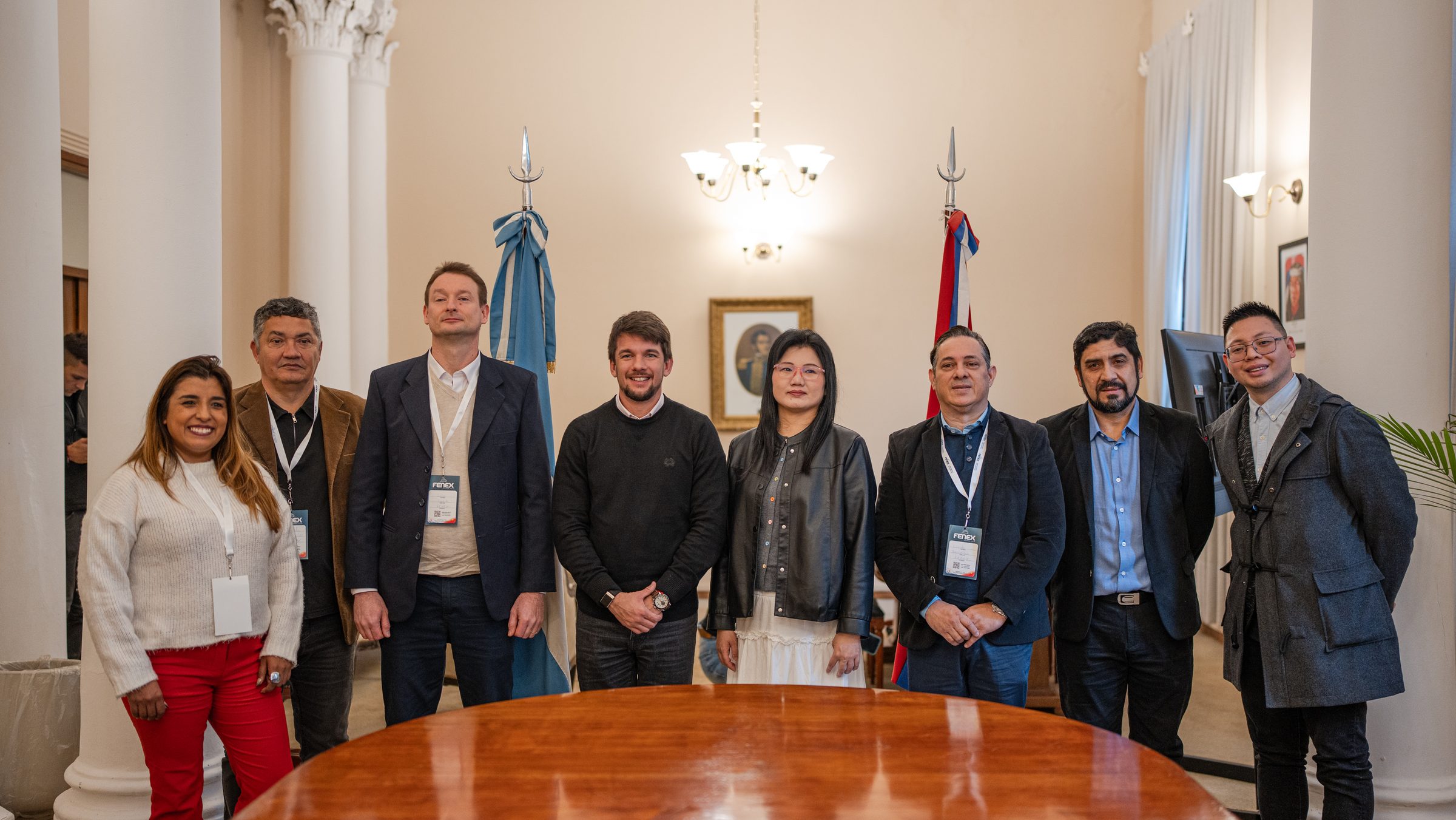 Encuentro institucional durante la visita comercial china a Misiones
